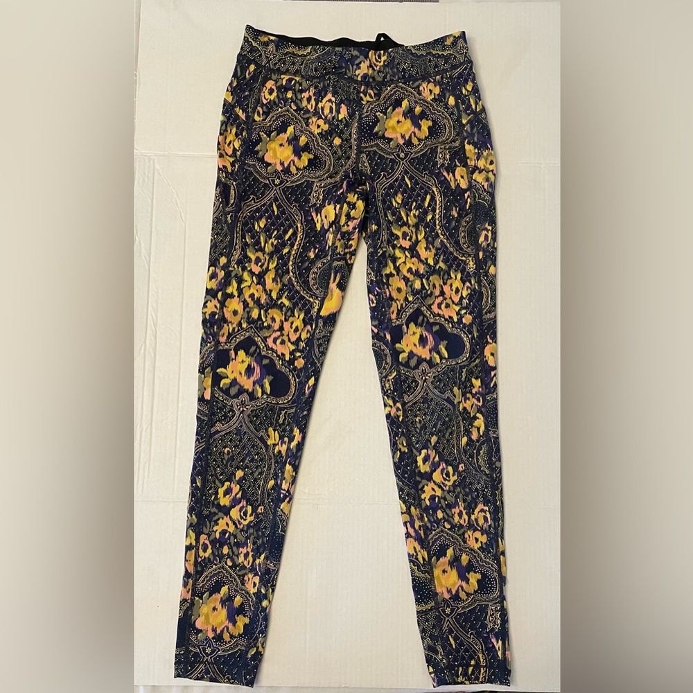 Urban Outfitters Without Walls Patterned Sport Leggings